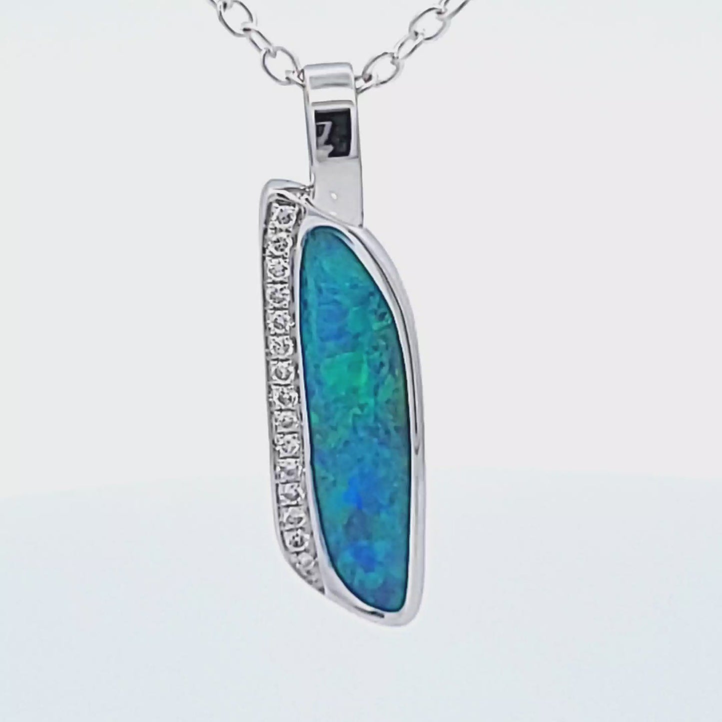 OPAL OPULENCE